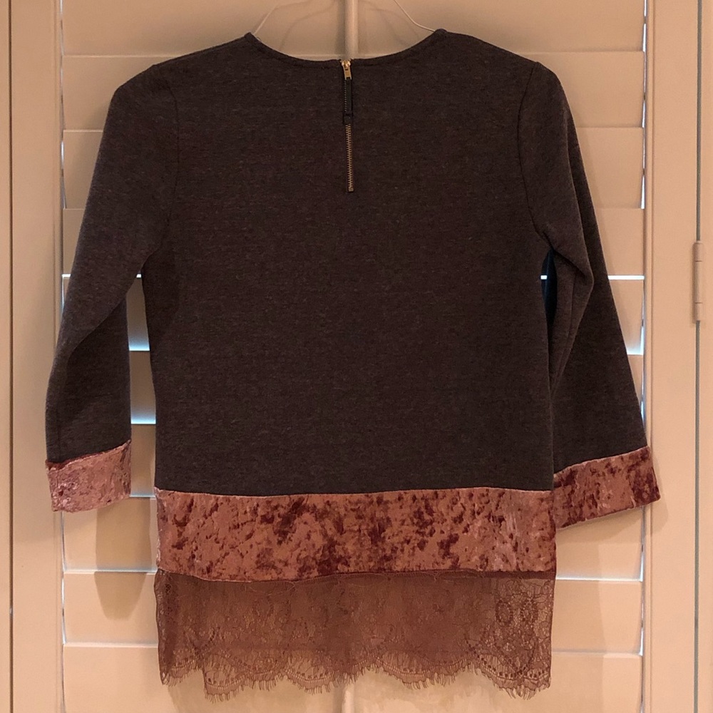 Sweater - Picture 2 of 5